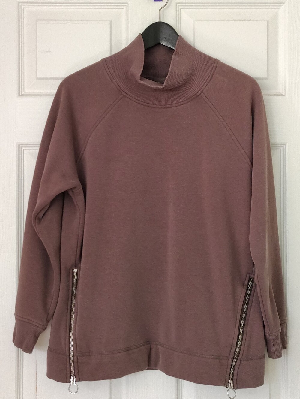 Athleta Cozy Karma Side Zip Funnel Neck Fleece Sweatshirt Coffee House Brown M
